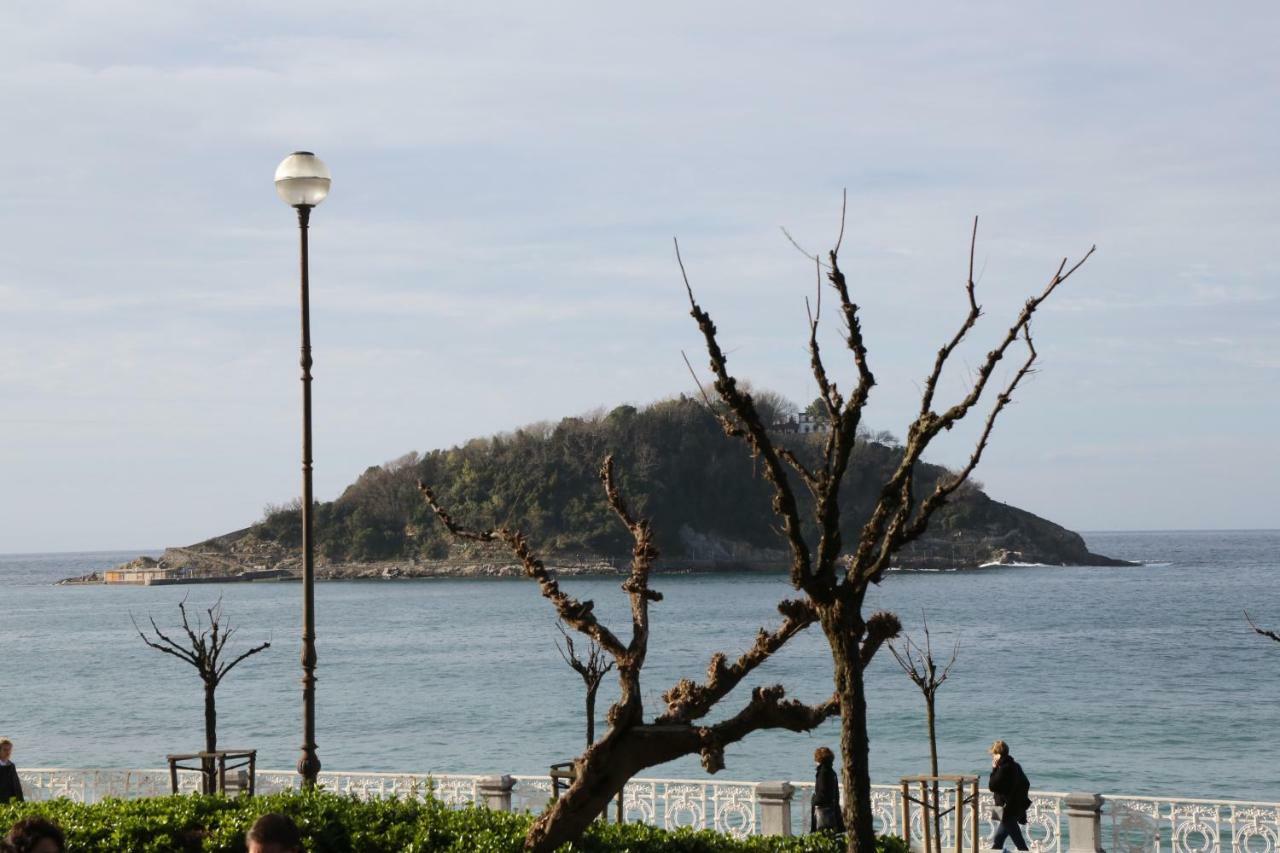 La Madame on La Concha Beach, Seaview Apartment San Sebastián Exterior foto